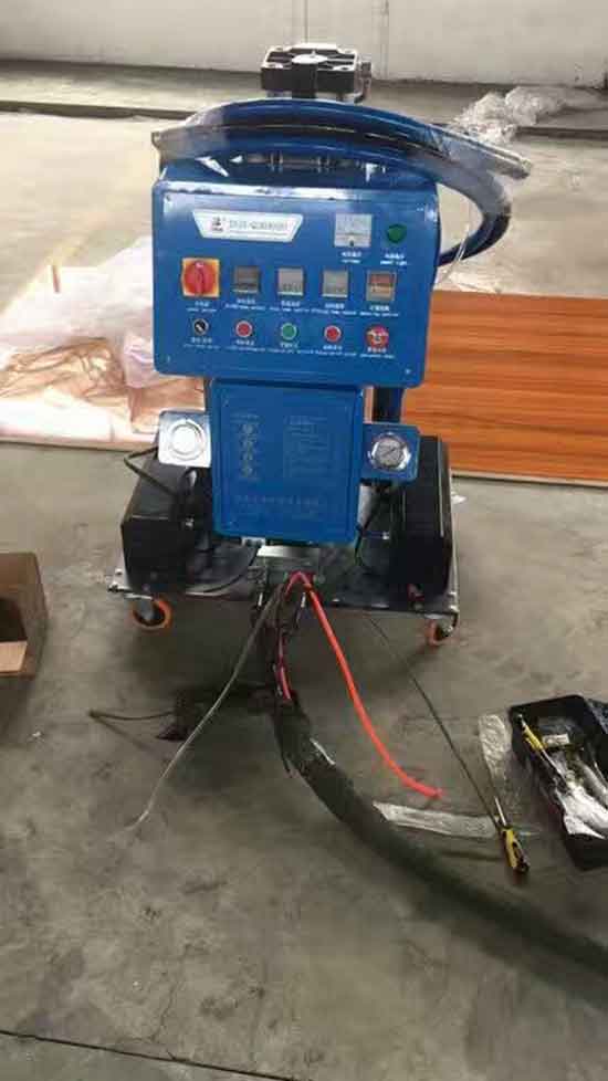 技術(shù)創(chuàng)新河北石家莊外墻保溫工程用心施工(圖1) 聚氨酯硬泡噴涂機(jī)