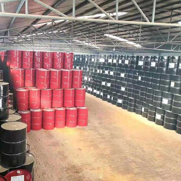 聚脲噴涂料(圖1) AB料雙組份聚脲噴涂料