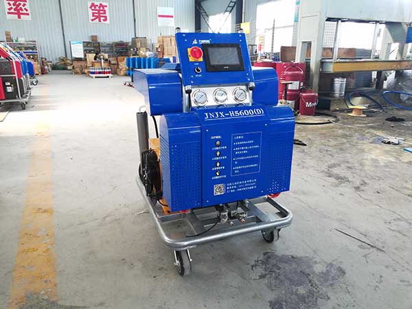 汽車配件聚氨酯填充(圖1) H5600D液壓聚氨酯發(fā)泡機(jī)汽車配件聚氨酯填充
