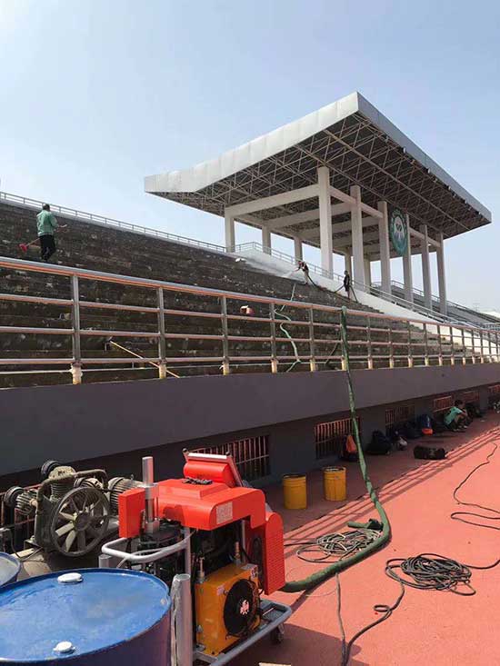 體育場(chǎng)看臺(tái)聚脲防水涂料(圖1) 雙組份體育場(chǎng)看臺(tái)聚脲防水涂料案例