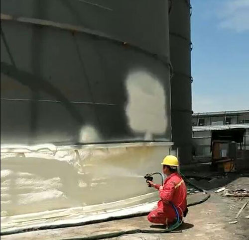 糧倉聚氨酯保溫專用噴涂機(jī)(圖2) 糧倉聚氨酯保溫噴涂案例
