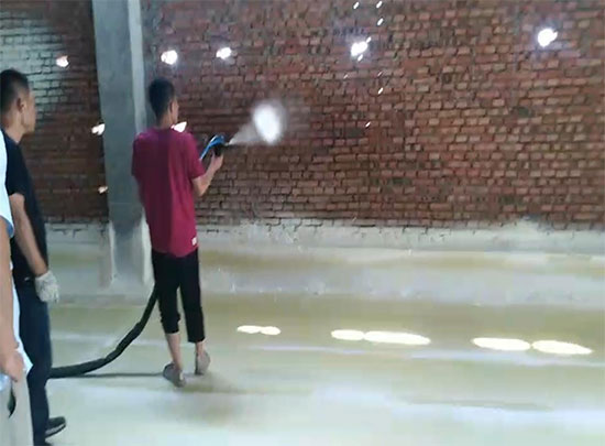 冷庫聚氨酯噴涂保溫(圖1) 冷庫聚氨酯噴涂保溫