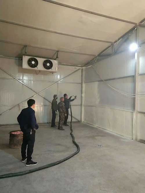 冷庫外墻保溫聚氨酯泡沫施工機(jī)械(圖1) 冷庫外墻保溫聚氨酯泡沫施工機(jī)械