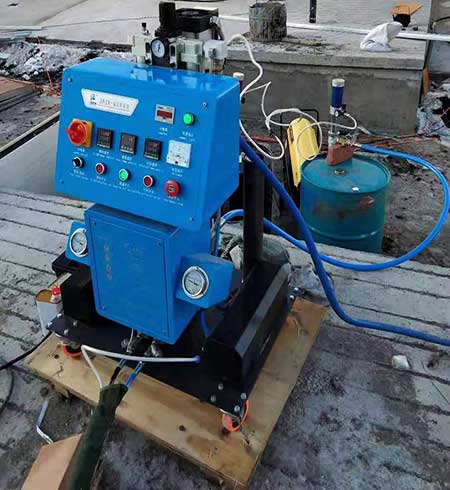 JNJX-Q2600新款(圖3) JNJX-Q2600新款聚氨酯噴涂機(jī)