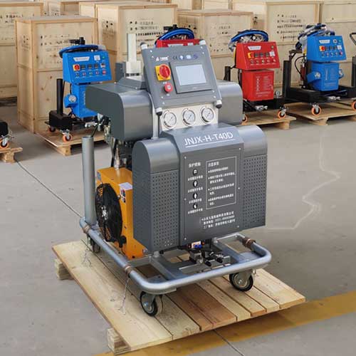 集裝箱底部用聚脲噴涂(圖1) T40D聚脲噴涂機(jī)